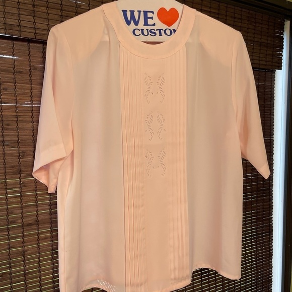 Short Sleeve Vintage Blouse - Picture 5 of 6